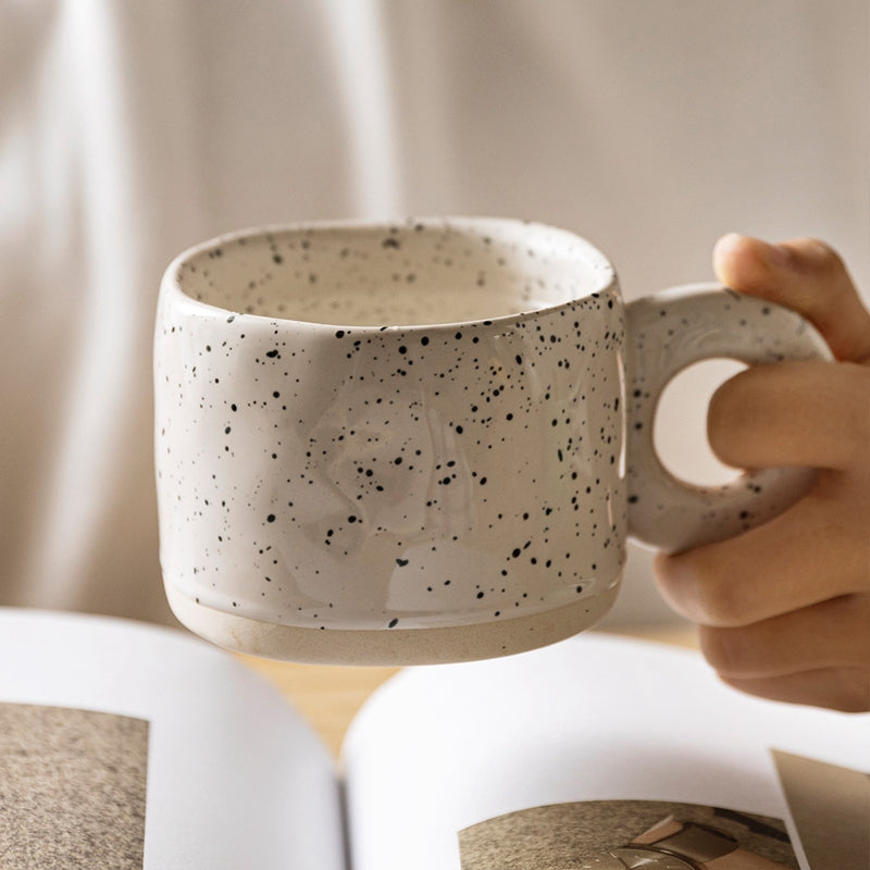 Speckled porcelain mug, 280 ml