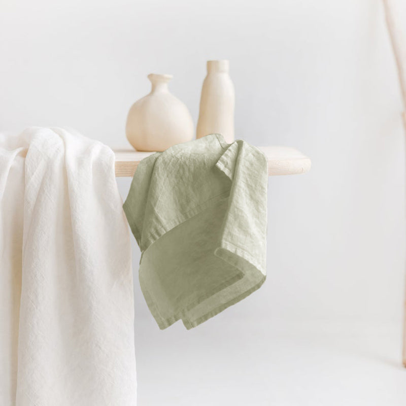 Stonewashed linen tea towel, 35 x 55 cm