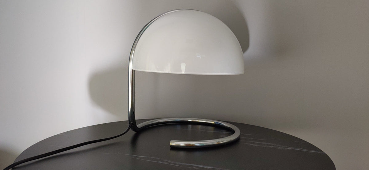 Dome mushroom table lamp