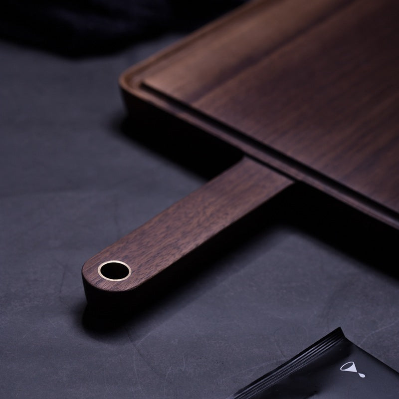 Wooden bread board with handle