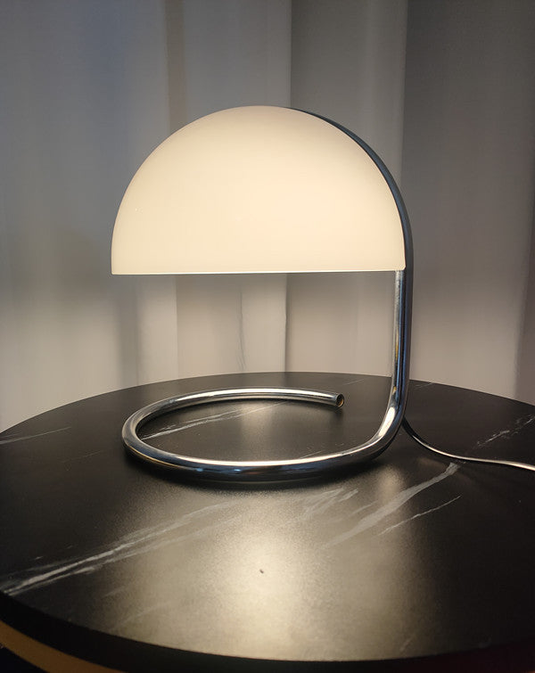 Dome mushroom table lamp